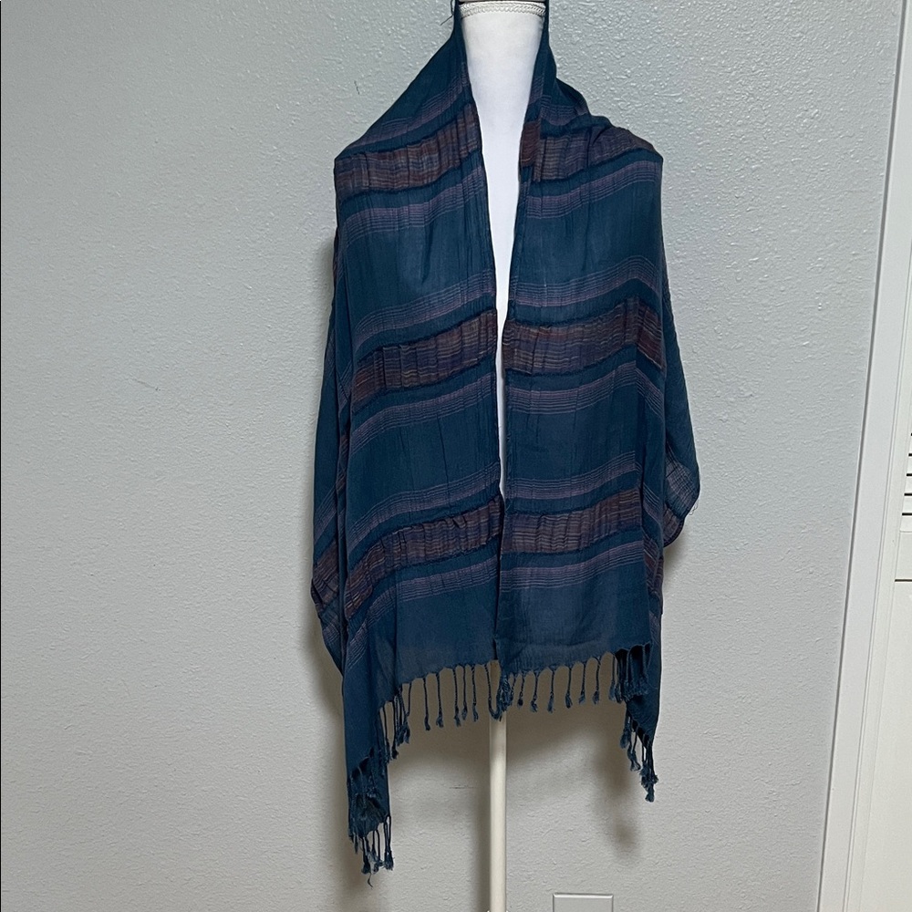 Elegant Blue and Purple Striped Scarf